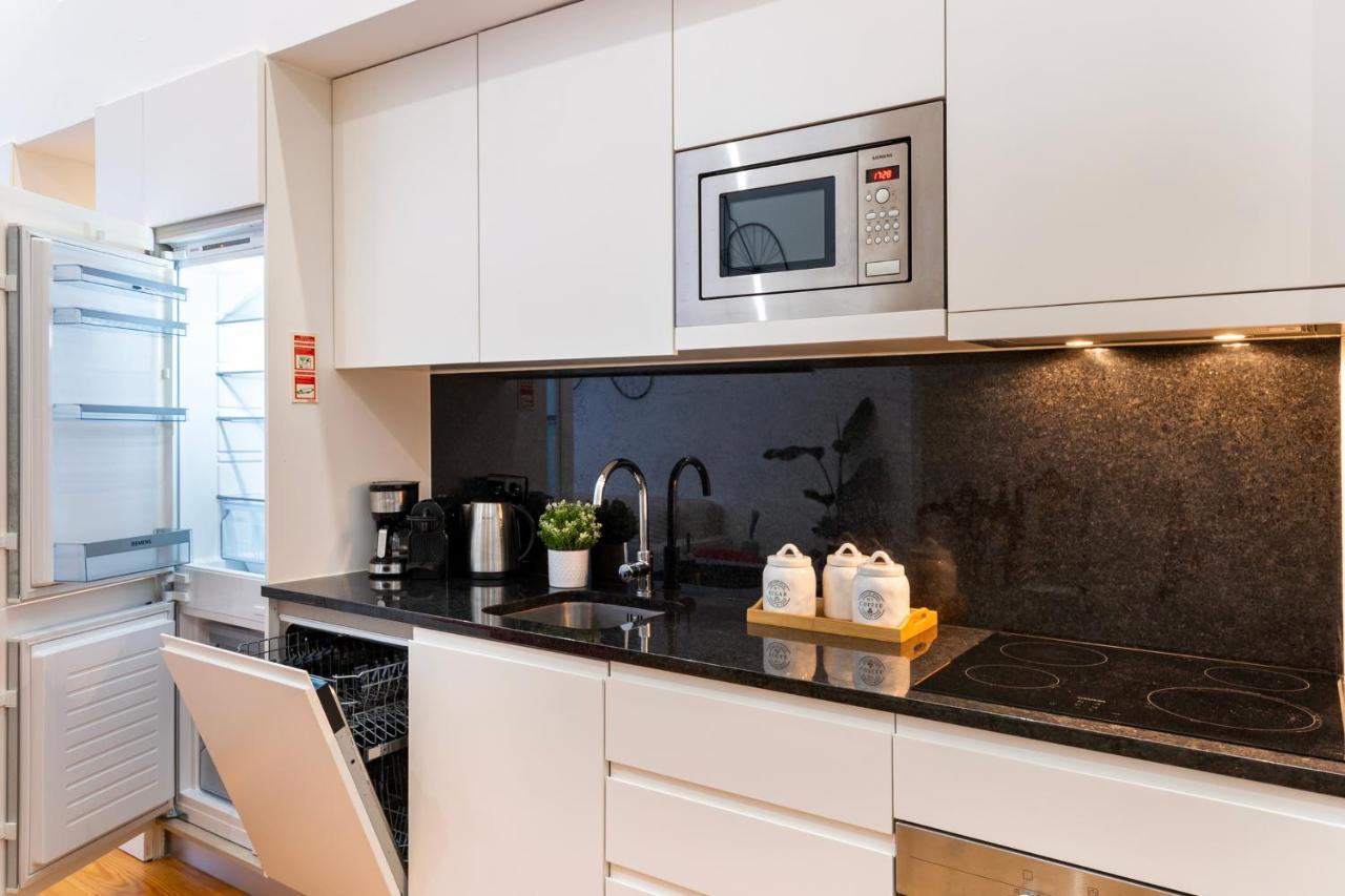 City Center Modern Apartment In פורטו מראה חיצוני תמונה