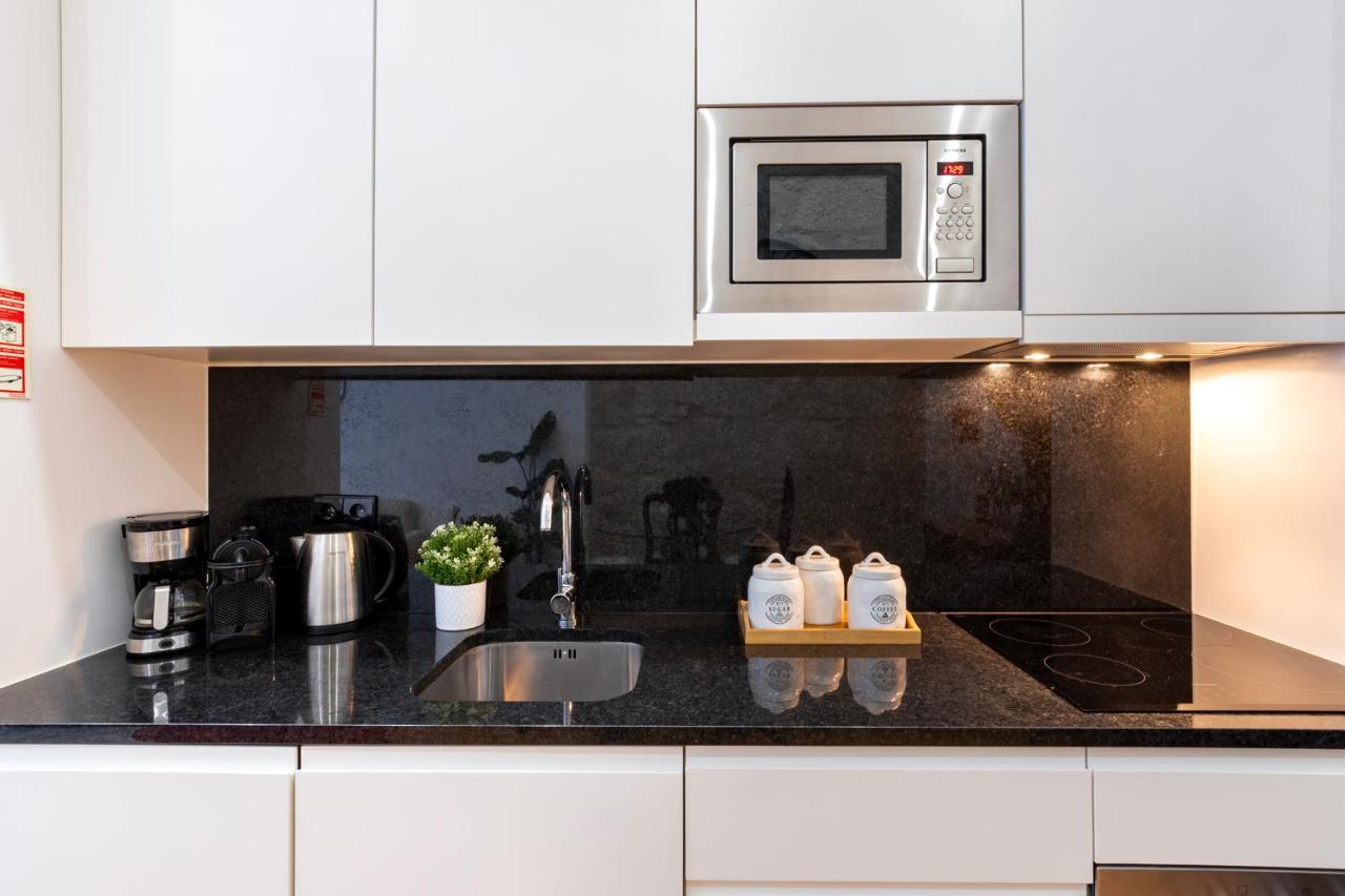 City Center Modern Apartment In פורטו מראה חיצוני תמונה