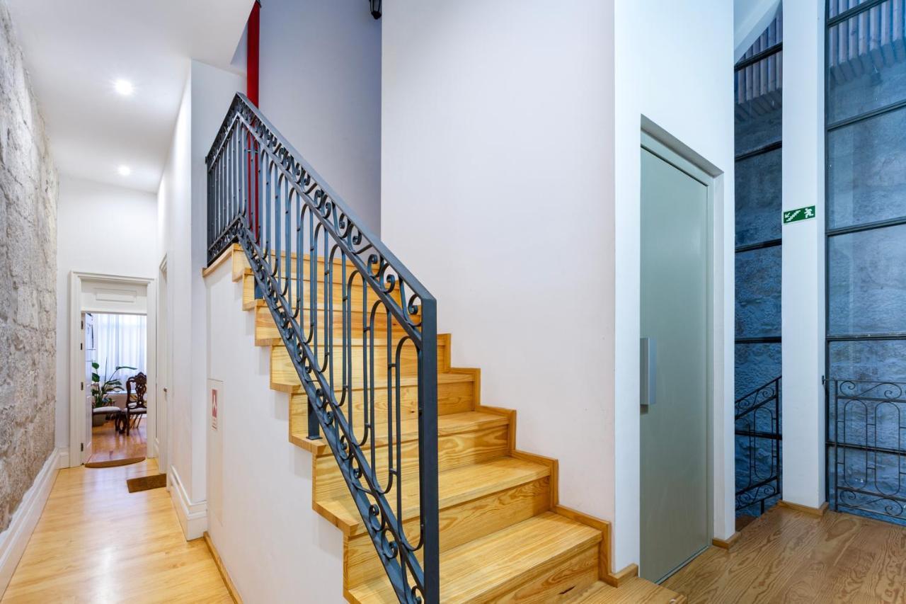City Center Modern Apartment In פורטו מראה חיצוני תמונה